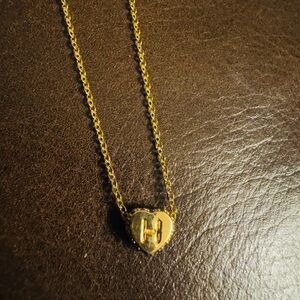 Fettero Dainty “H” Initial Heart Necklace NIB